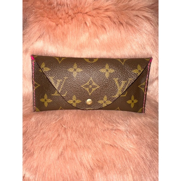 💖LV wallet💖 - Picture 2 of 4